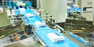 Línea de envasado de una planta farmacéutica