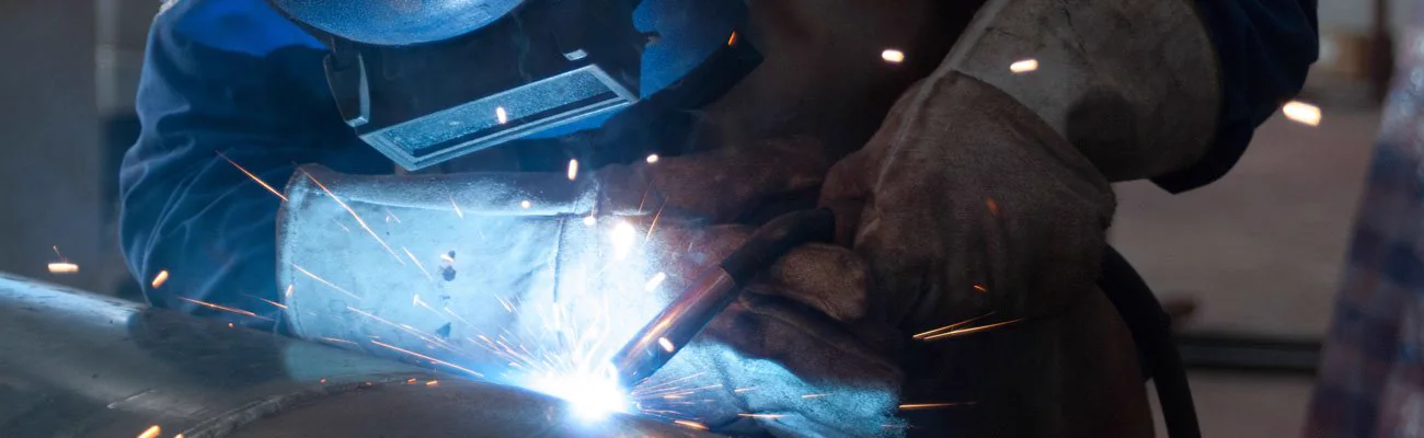 FABRICACIÓN Y REPARACIÓN DE EQUIPOS INDUSTRIALES A PRESIÓN